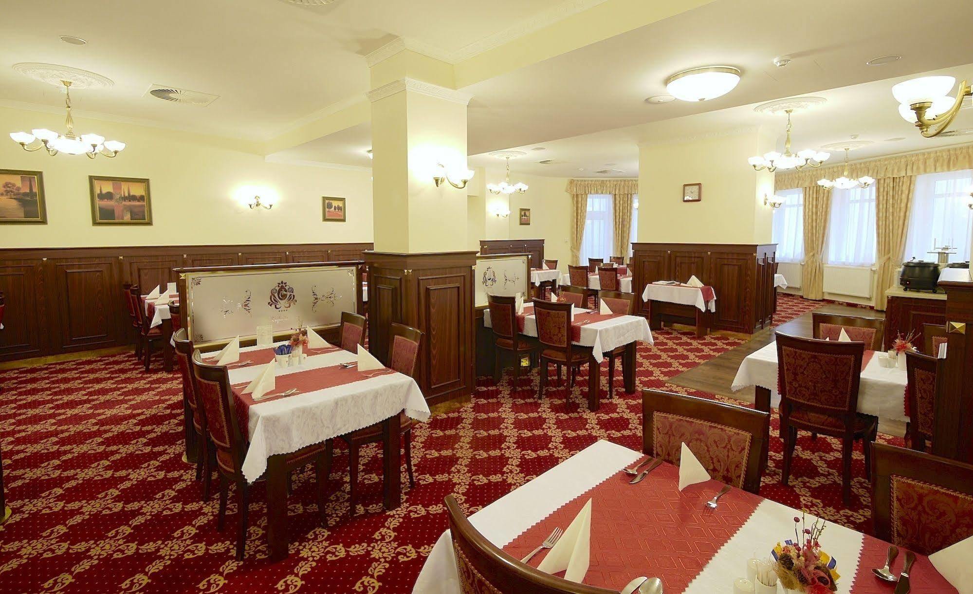 Cajkovskij Hotel